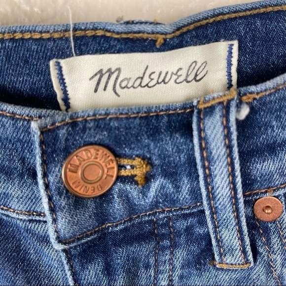 MADEWELL High-Rise Denim Shorts in Glenoaks Wash: Cutoff Edition - Picture 4 of 8